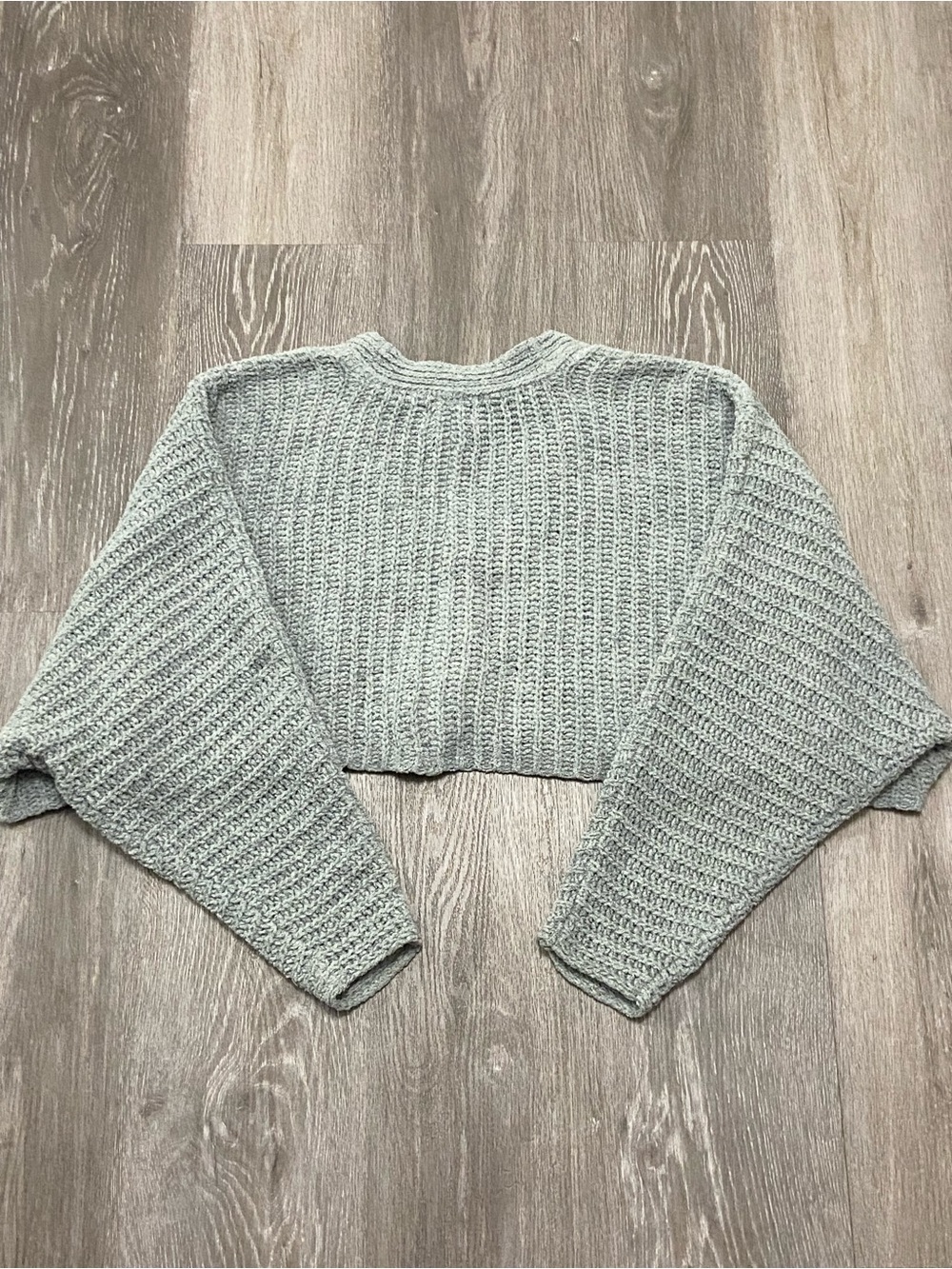 Urban Outfitters Cropped Knit Cardigan Sweater - Small Light Green - Picture 8 of 10